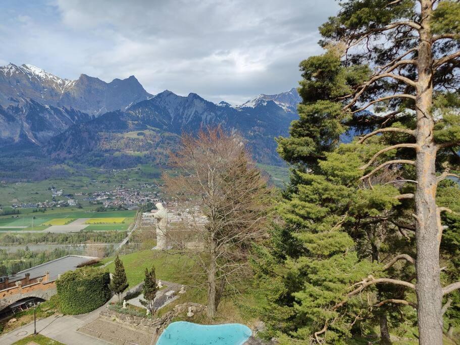 Grosse 2 Zimmer Wohnung Mit Terrasse Bad Ragaz Exterior photo